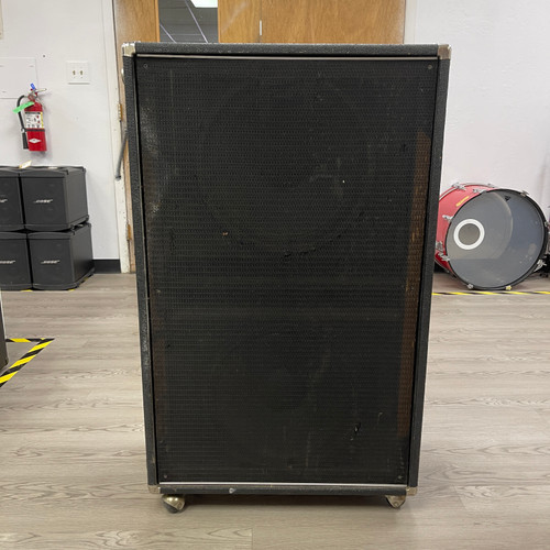 Vist Large View of Product Image Which is Used - Peavey CABINET MODDED 2 x 15 Bass Guitar Cabinet