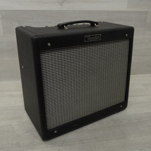 Vist Large View of Product Image Which is Used Fender Blues Junior III 1x12 Tube Combo Amplifier