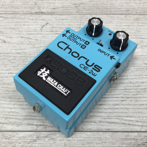 Vist Large View of Product Image Which is Used Boss CE-2W Waza Chorus Pedal