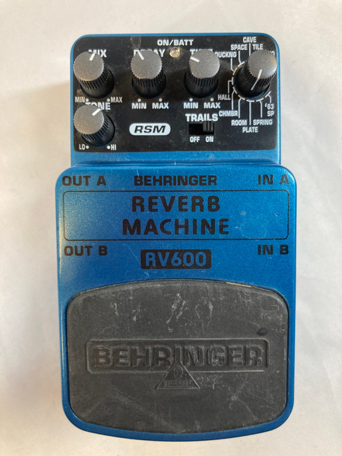 Vist Large View of Product Image Which is Used Behringer RV600 Reverb Machine Pedal