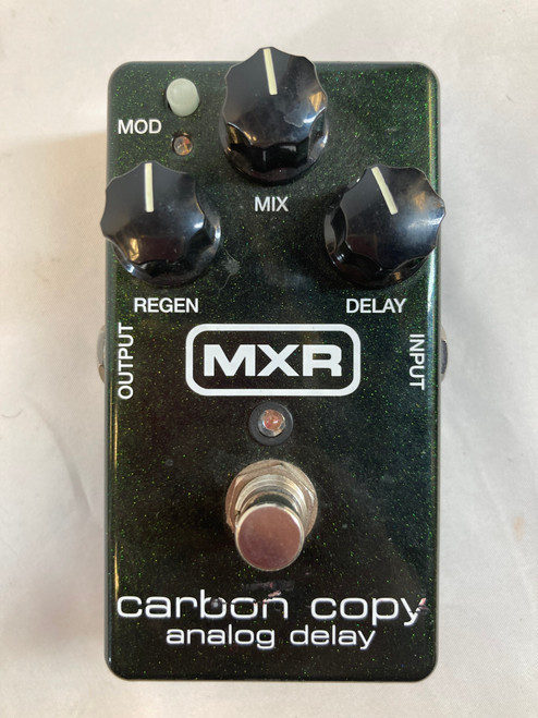 Vist Large View of Product Image Which is Used MXR Carbon Copy Delay Pedal