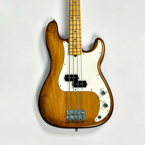 Vist Large View of Product Image Which is Used Fender FSR American Special Hand-Stained Bass Guitar Honey Burst 4-String