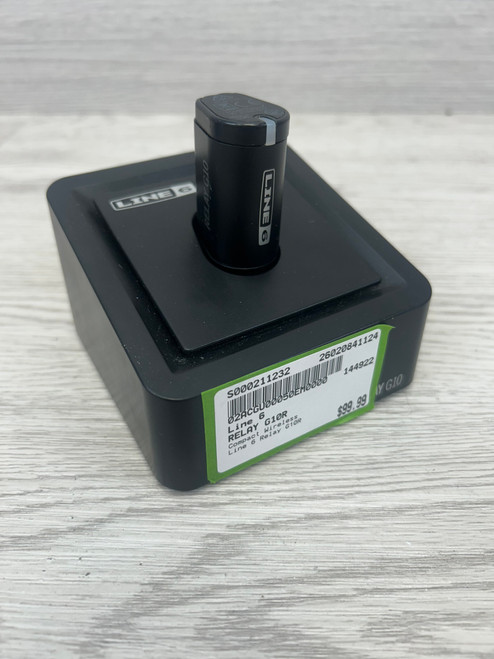 Vist Large View of Product Image Which is Used Line 6 RELAY G10R Compact Instrument Wireless