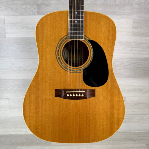 Vist Large View of Product Image Which is Used Mitchell MD-100 Acoustic Guitar - Natural