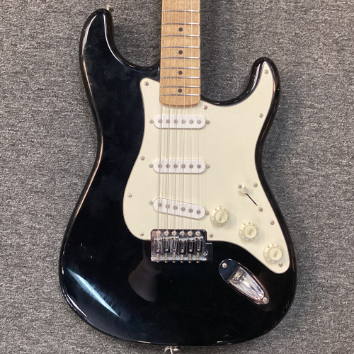 Vist Large View of Product Image Which is Used Starcaster BY FENDER S Type Electric Guitar Black 6-String