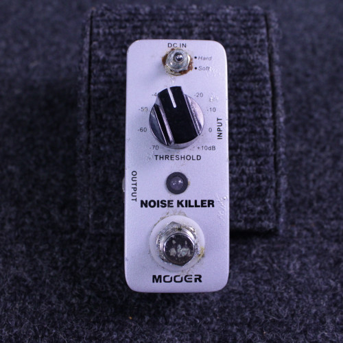 Vist Large View of Product Image Which is Used Mooer NOISE KILLER GATE PEDAL Noise Reduction Pedal