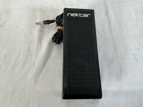 Vist Large View of Product Image Which is Used NEKTAR NX-P UNIVERSAL EXPRESSION Guitar Effects Pedal