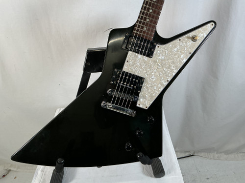 Vist Large View of Product Image Which is Used Gibson 03 REIS 76 EXPLORER W/HDSHL Pointy Electric Guitar Black 6-String