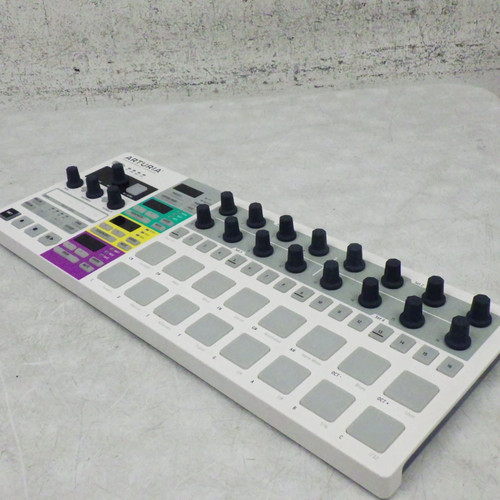 Vist Large View of Product Image Which is Used Arturia Beatstep Pro Pro Sound Product