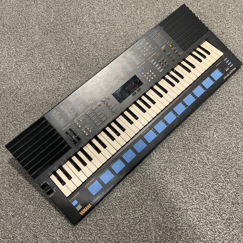 Vist Large View of Product Image Which is Used YAMAHA PORTASOUND PSS-680 Vintage 61-Key