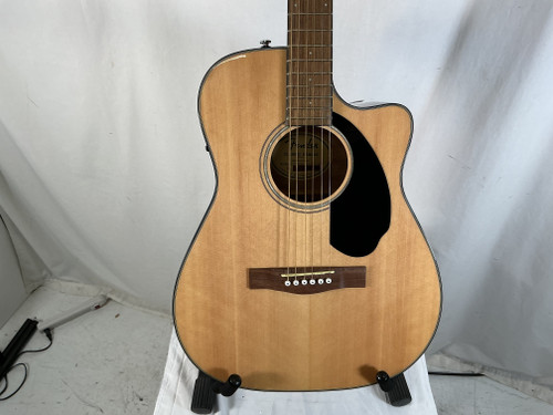 Vist Large View of Product Image Which is Used Fender CC-60SCE Laminate Top Acoustic Guitar Natural