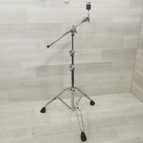 Vist Large View of Product Image Which is Used Pearl Boom Stand