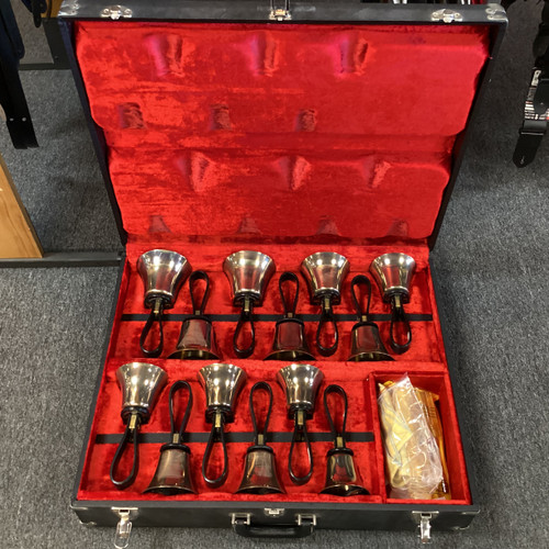 Vist Large View of Product Image Which is Used SCHULMERICH HANDBELL OCTAVE C5-C6 in Hard Case