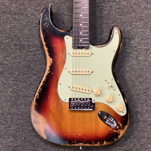 Vist Large View of Product Image Which is Used KGD RELIC S-TYPE S Type Electric Guitar Sunburst 6-String
