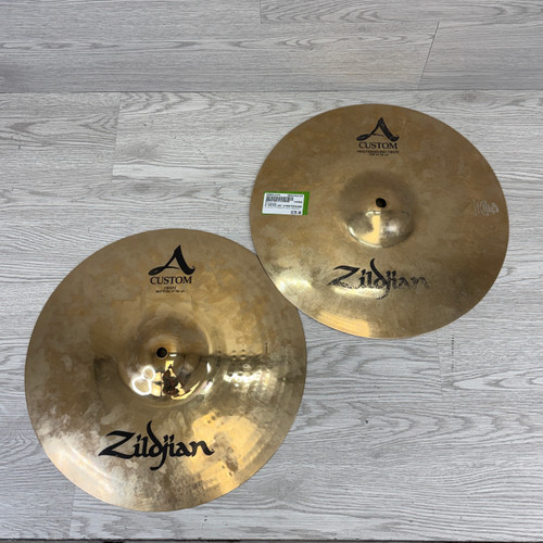 Vist Large View of Product Image Which is Used Zildjian A CUSTOM HAT W/MASTERSOUND TOP Hi Hat Cymbals 14" (B: 1185 g / T: 964 g)