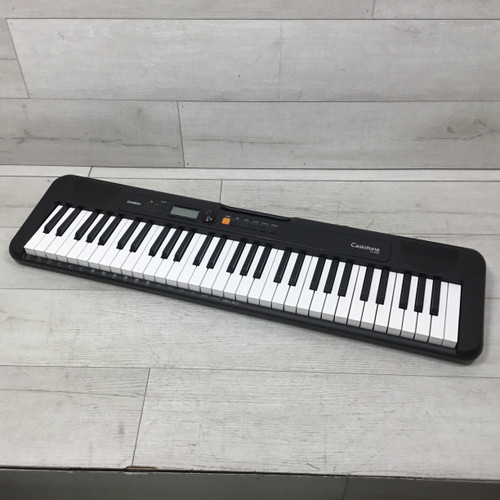 Vist Large View of Product Image Which is Used Casio Casiotone CT-S200 49-Key Keyboard