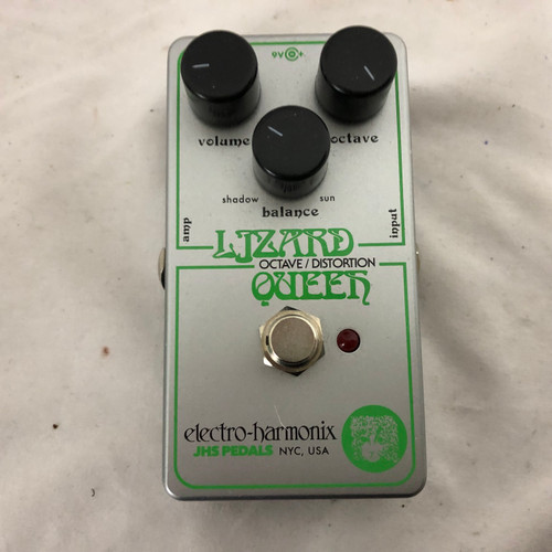 Vist Large View of Product Image Which is Used Electro Harmonix (E/H) LIZARD QUEEN Fuzz Pedal