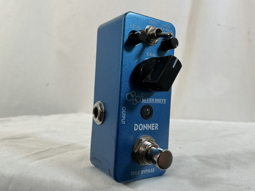 Vist Large View of Product Image Which is Used Donner BLUES DRIVE Overdrive Pedal