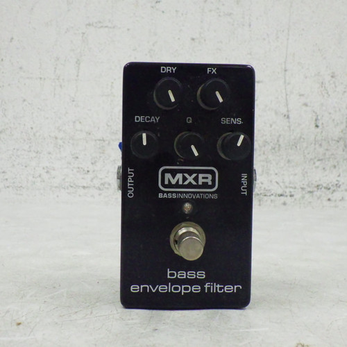 Vist Large View of Product Image Which is Used Mxr Bass Envelope Filter Modulation Filter Pedal