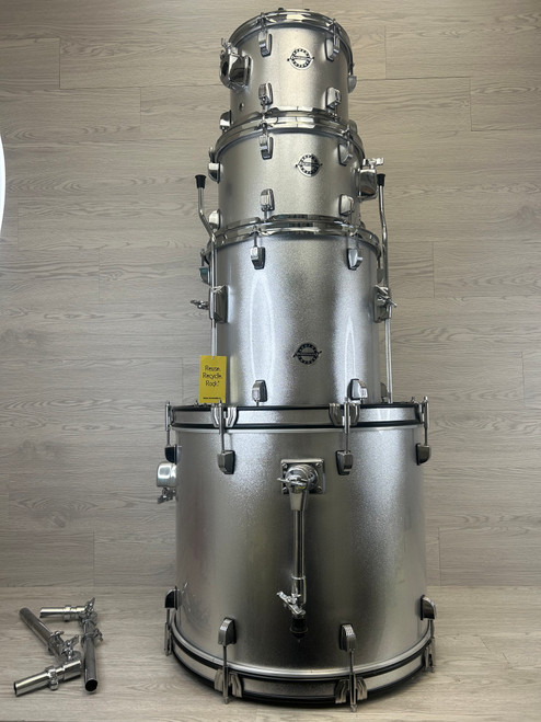 Vist Large View of Product Image Which is Used Ludwig ACCENT Drum Shell Kit Silver/Gray