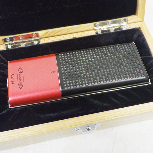 Vist Large View of Product Image Which is Used Avantone Pro Cr-14 Ribbon with Mount and Case