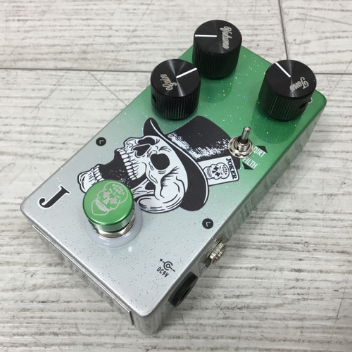 Vist Large View of Product Image Which is Used Flattley The Joker Overdrive Pedal
