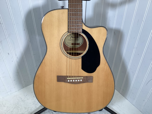 Vist Large View of Product Image Which is Used Fender CC-60SCE Solid Top Acoustic Guitar Natural