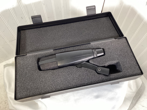 Vist Large View of Product Image Which is Used Sennheiser MD 421 II W/CASE Dynamic Microphone