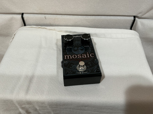 Vist Large View of Product Image Which is Used Digitech MOSAIC Chorus Pedal