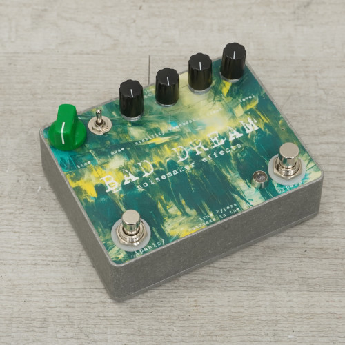 Vist Large View of Product Image Which is Used Noisemaker Effects Bad Dream Delay Pedal