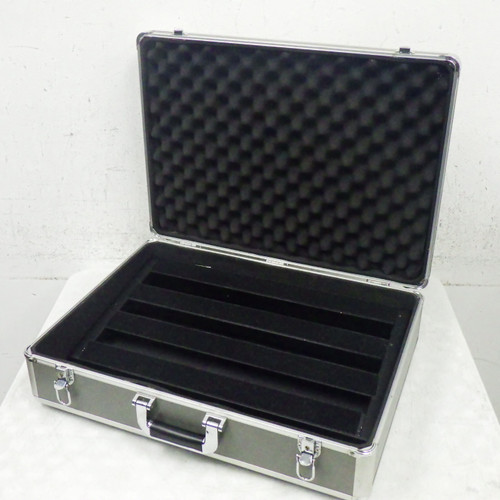 Vist Large View of Product Image Which is Used Pedaltrain Classic 1 with Tour Case Pedal Board