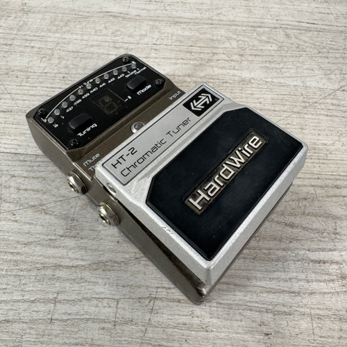 Vist Large View of Product Image Which is Used Hardwire HT-2 - Chromatic Tuner Pedal