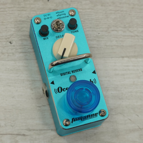 Vist Large View of Product Image Which is Used Tomsline Engineering AOV-3 Reverb Pedal