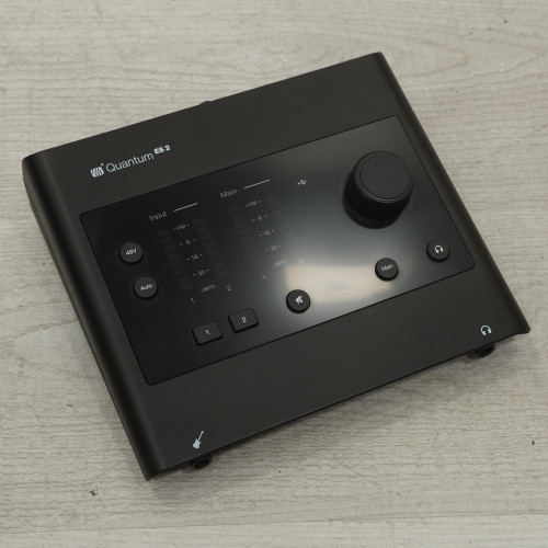 Vist Large View of Product Image Which is Used Presonus Quantum Es 2 Computer Interface
