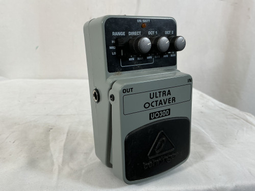 Vist Large View of Product Image Which is Used Behringer UO300 Octave Pedal