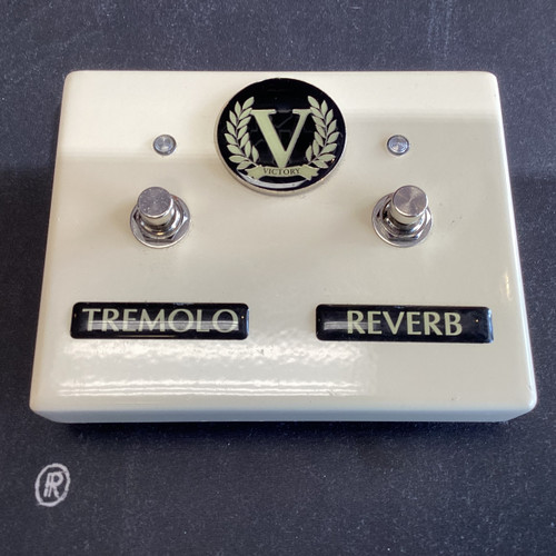 Vist Large View of Product Image Which is Used Victory 2 BUTTON FOOTSWITCH Switch Pedal