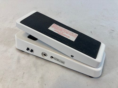 Vist Large View of Product Image Which is Used Dunlop CBM105Q Wah Pedal