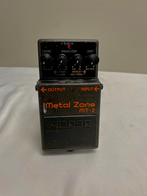 Vist Large View of Product Image Which is Used Boss METAL ZONE MT-2 Distortion Pedal