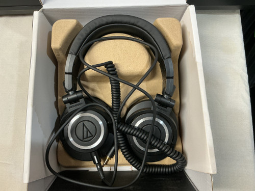 Vist Large View of Product Image Which is Used Audio Technica ATH M50X Pro Sound Product