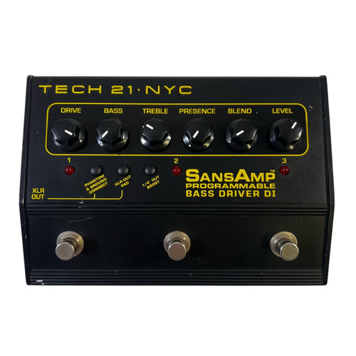 Vist Large View of Product Image Which is Used Tech 21 SansAmp Programmable Bass Driver DI – Bass Preamp Pedal