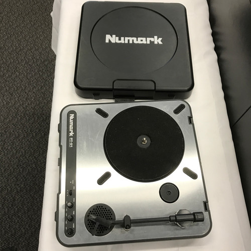 Vist Large View of Product Image Which is Used Numark PT-01 SCRATCH PORTABLE TURNTABLE Pro Sound Product
