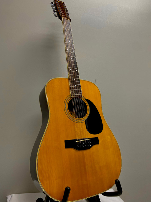 Vist Large View of Product Image Which is Used Morris B-25 12 STRING ACOUSTIC Laminate Top Acoustic Guitar Wood