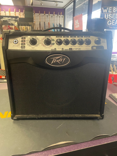 Vist Large View of Product Image Which is Used Peavey VYPYR VIP-1 1 x 8 Solid State Amplifier 1 x 8