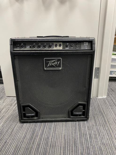Vist Large View of Product Image Which is Used Peavey MAX 115 BASS COMBO 1 x 15 Bass Combo Amplifier 1 x 15