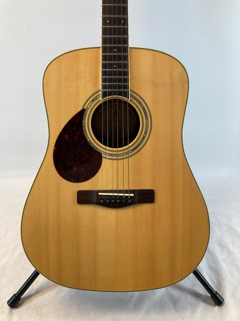 Vist Large View of Product Image Which is Used Samick D5 LH Acoustic Guitar