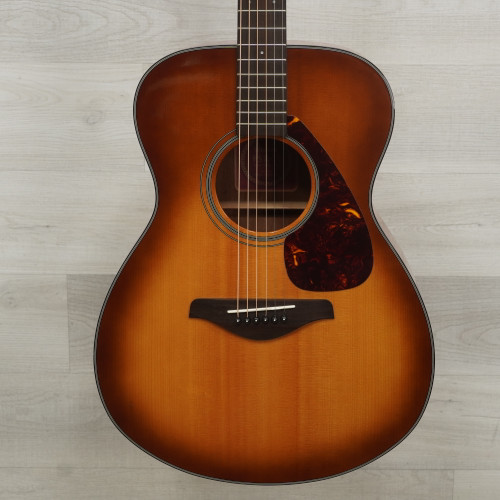 Vist Large View of Product Image Which is Used Yamaha FS700S Laminate Top Acoustic Guitar Sunburst