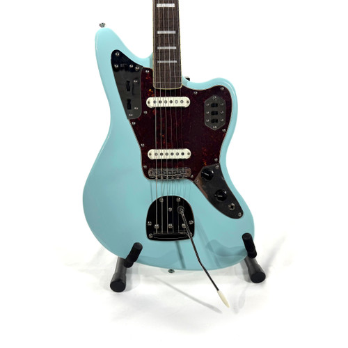 Vist Large View of Product Image Which is Used Squier Classic Vibe '70s Jaguar - Daphne Blue