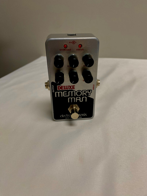 Vist Large View of Product Image Which is Used Electro Harmonix (E/H) DELUXE MEMORY MAN Delay Pedal
