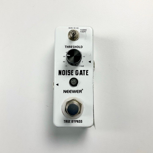 Vist Large View of Product Image Which is Used Neewer Noise Gate Guitar Effects Pedal