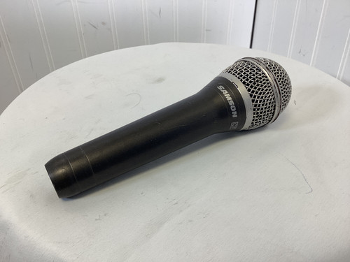 Vist Large View of Product Image Which is Used Samson Q7 Dynamic Microphone